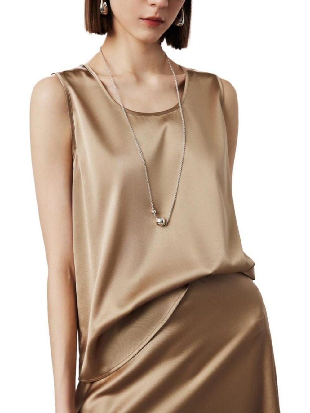 100% Mulberry Silk Loose Fit Sleeveless Tank Top - Elegant Women's Outfit